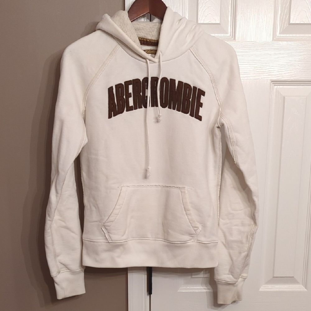 Y2K Women's Abercrombie & Fitch White Hoodie Sweatshirt